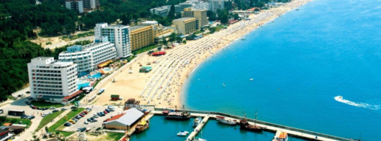 Golden Sands : Special Offer 4 Nights Stay at Whitsuntide, with Individual transport, in 21.06.2024